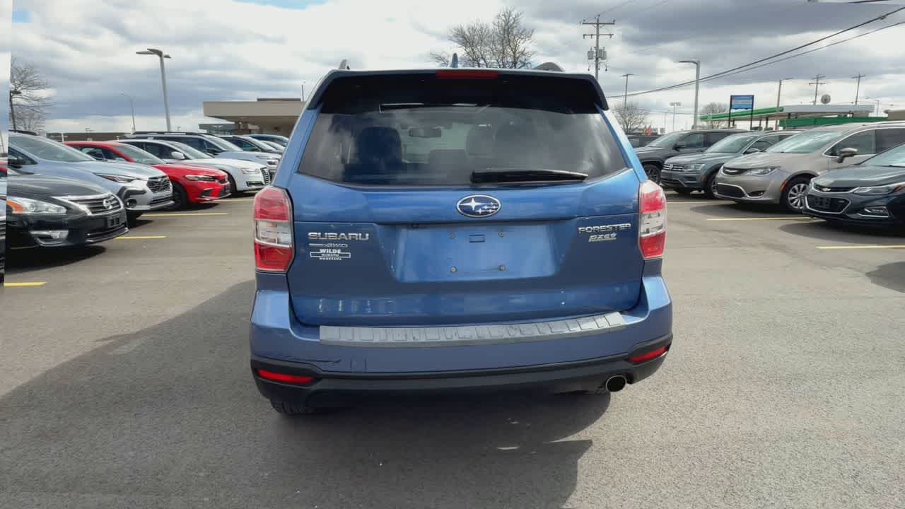 Thumbnail: 2016 Subaru Forester - 7
