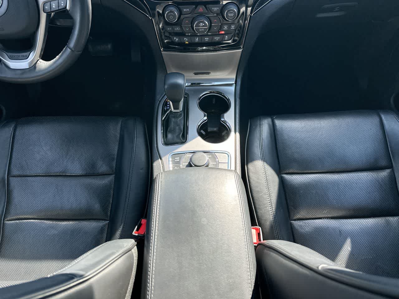 Thumbnail: 2019 Jeep Grand Cherokee - 31