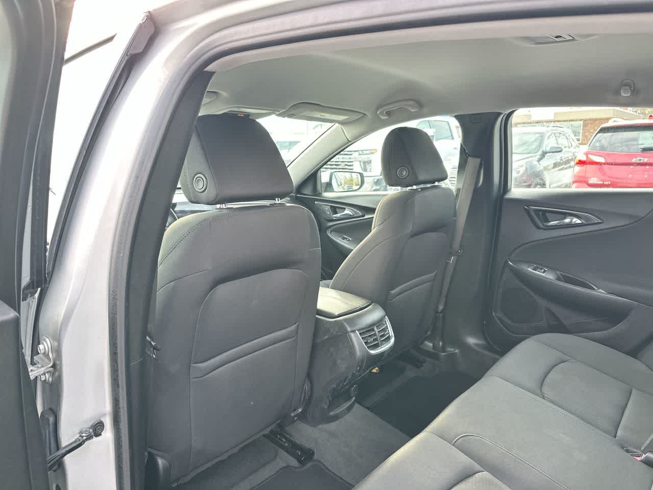 Thumbnail: 2020 Chevrolet Malibu - 23