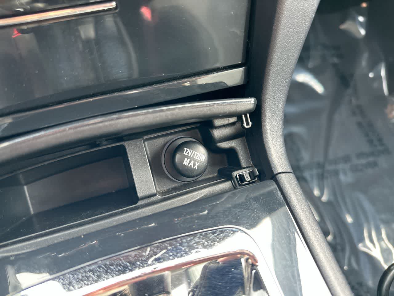 Thumbnail: 2014 Mitsubishi Lancer - 33