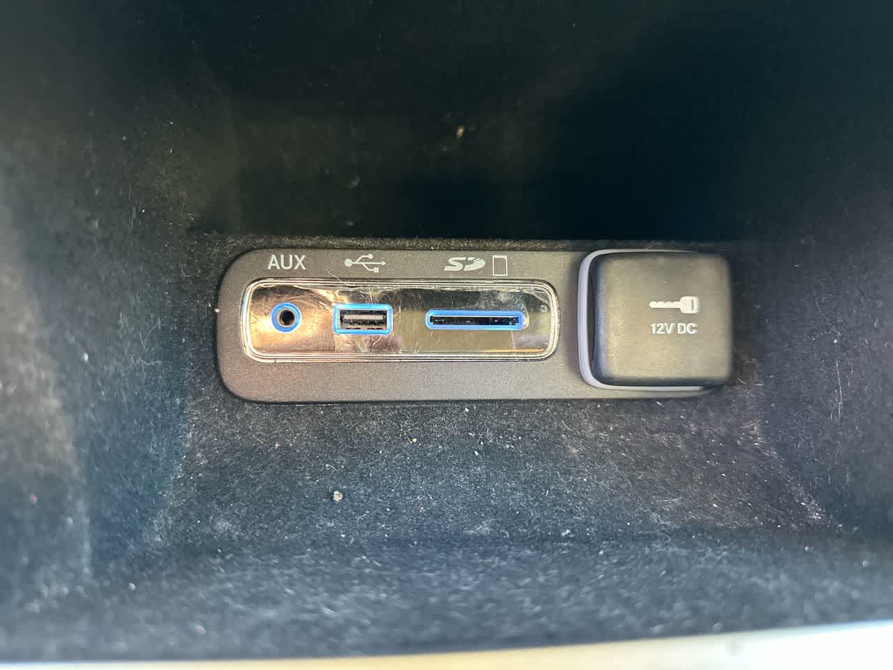 Thumbnail: 2017 Jeep Grand Cherokee - 36