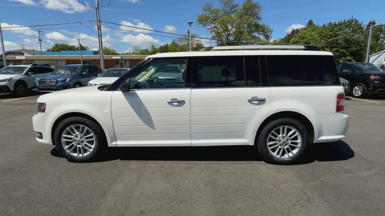 Thumbnail: 2019 Ford Flex - 5