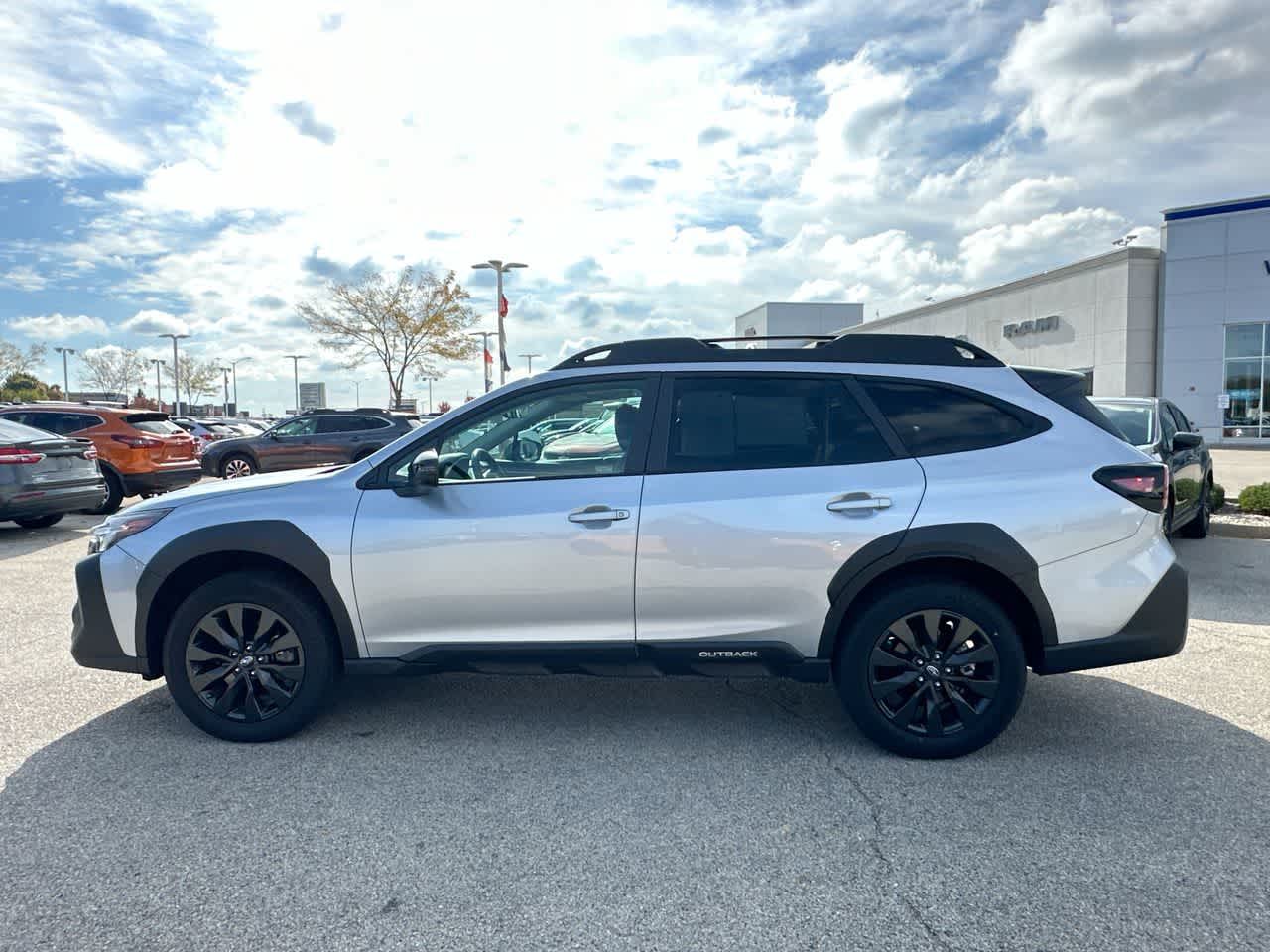 Thumbnail: 2025 Subaru Outback - 10