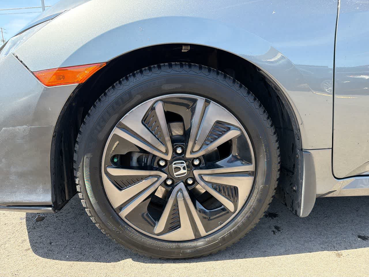 Thumbnail: 2018 Honda Civic - 18