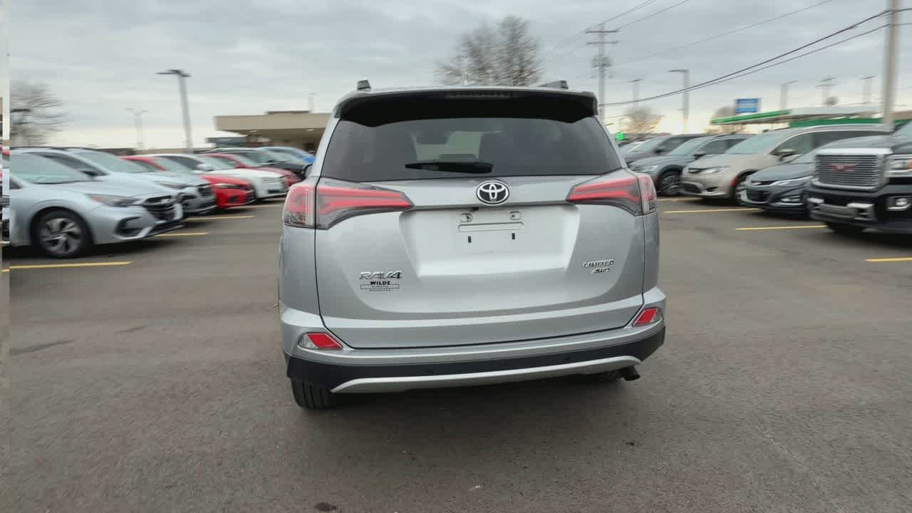 Thumbnail: 2016 Toyota RAV4 - 7