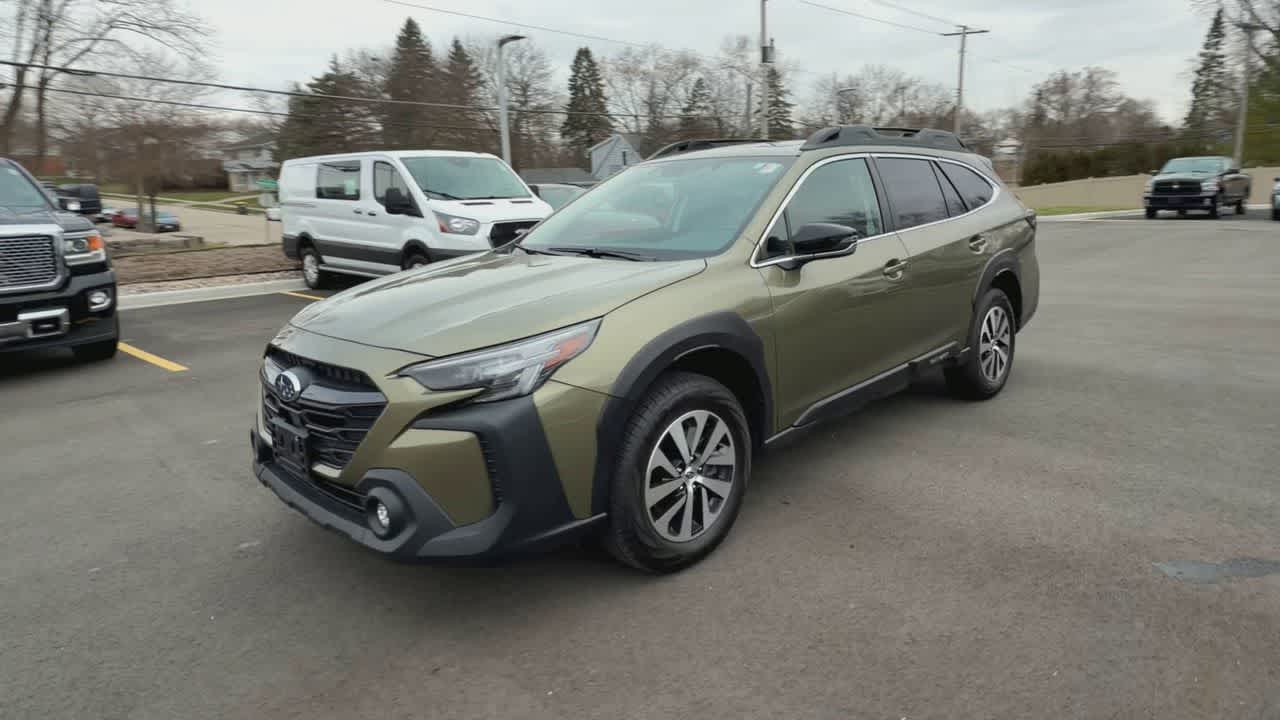 Thumbnail: 2025 Subaru Outback - 4