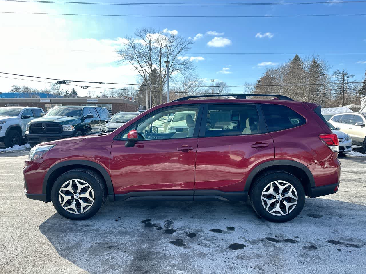 Thumbnail: 2020 Subaru Forester - 10