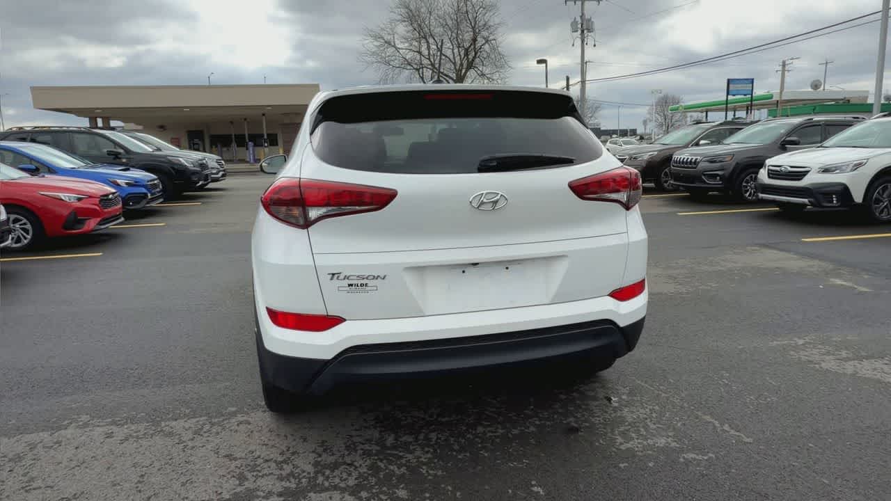 Thumbnail: 2017 Hyundai Tucson - 7