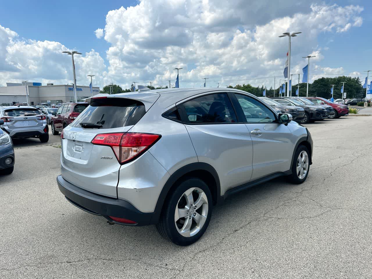Thumbnail: 2016 Honda HR-V - 13