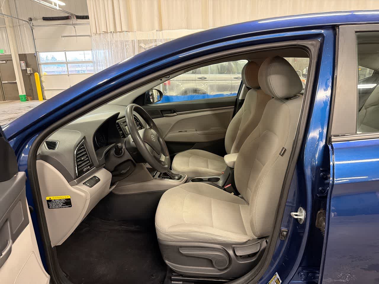 Thumbnail: 2017 Hyundai Elantra - 21