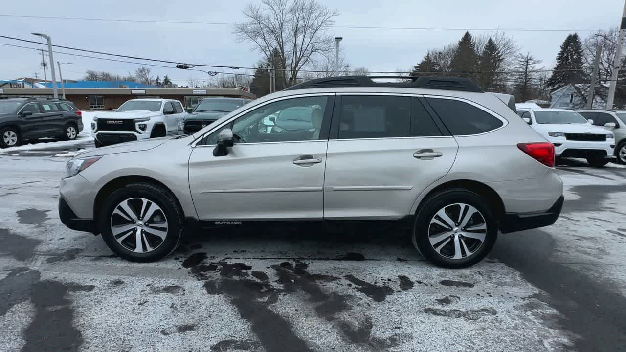Thumbnail: 2018 Subaru Outback - 5