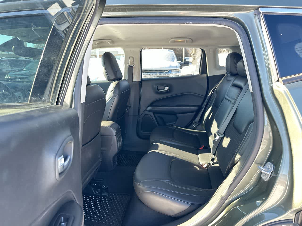 Thumbnail: 2018 Jeep Compass - 24