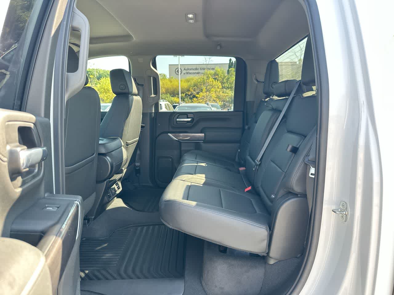 Thumbnail: 2022 Chevrolet Silverado 3500 - 24