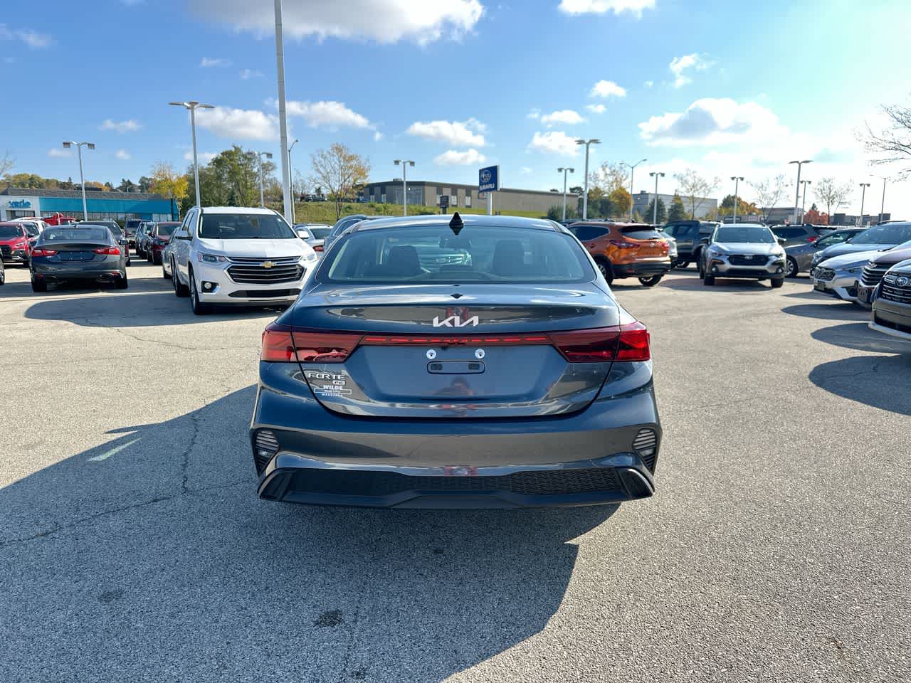 Thumbnail: 2022 Kia Forte - 12