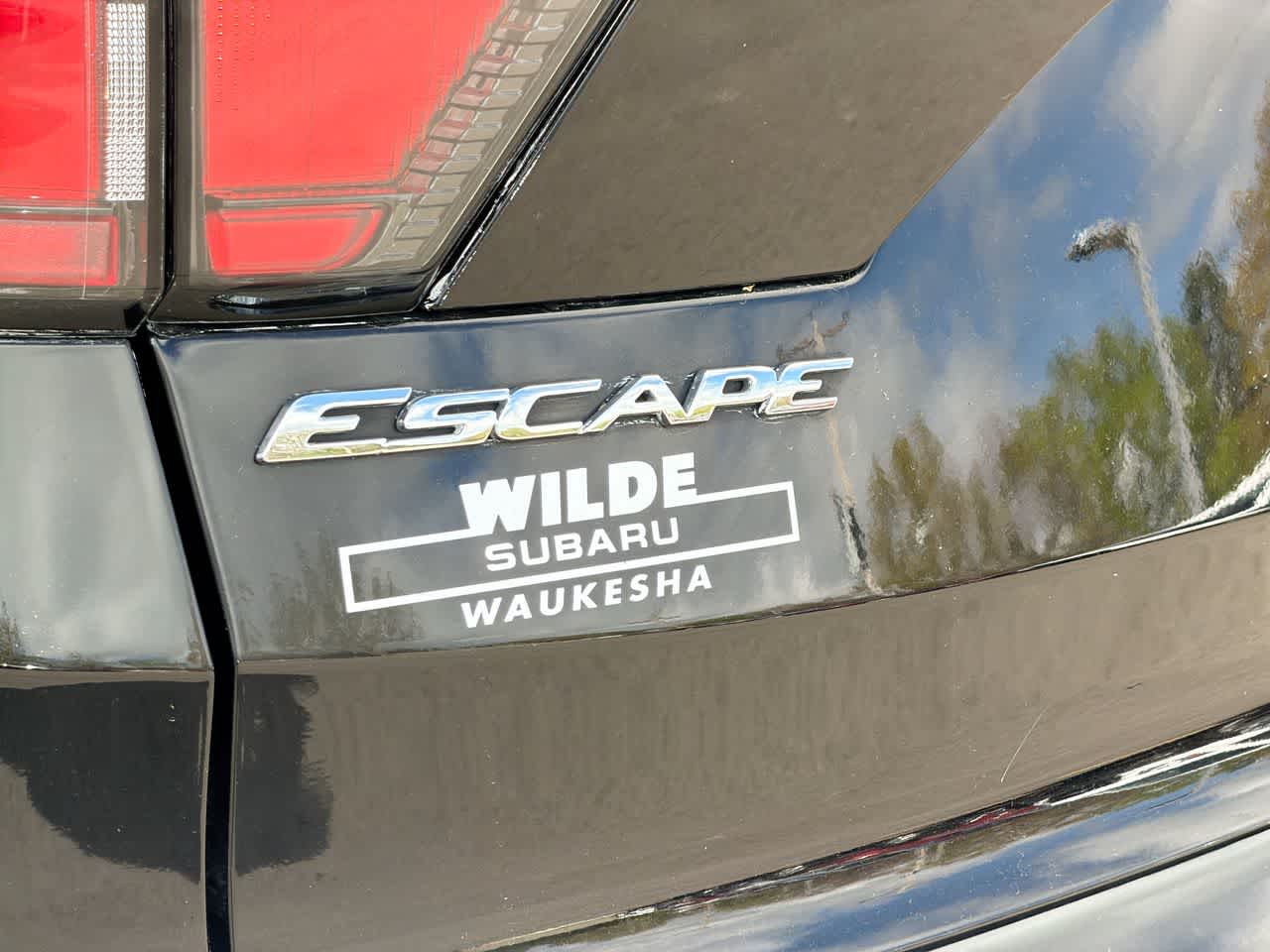 Thumbnail: 2018 Ford Escape - 18