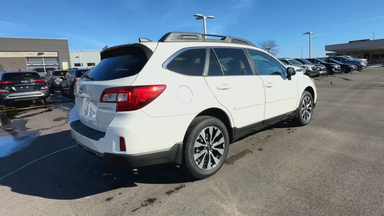 Thumbnail: 2016 Subaru Outback - 8