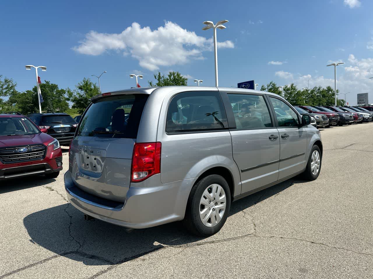 Thumbnail: 2016 Dodge Grand Caravan - 13