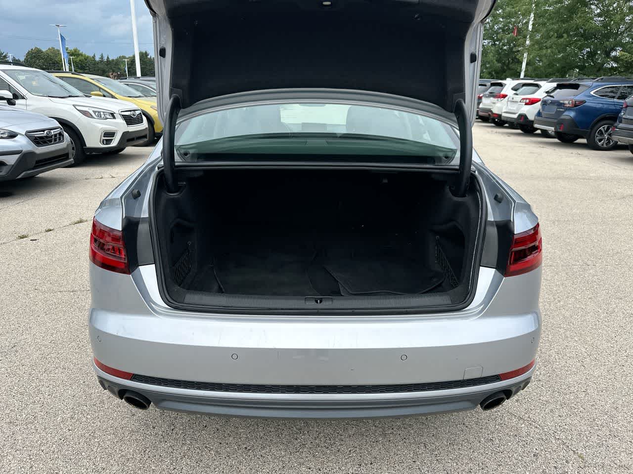 Thumbnail: 2018 Audi A4 - 38