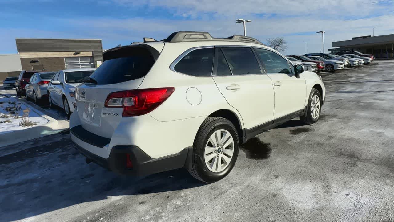 Thumbnail: 2018 Subaru Outback - 8