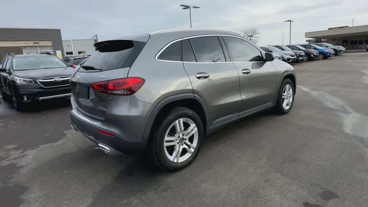 Thumbnail: 2022 Mercedes-Benz GLA - 8