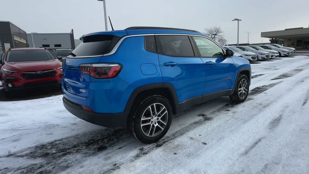 Thumbnail: 2018 Jeep Compass - 8