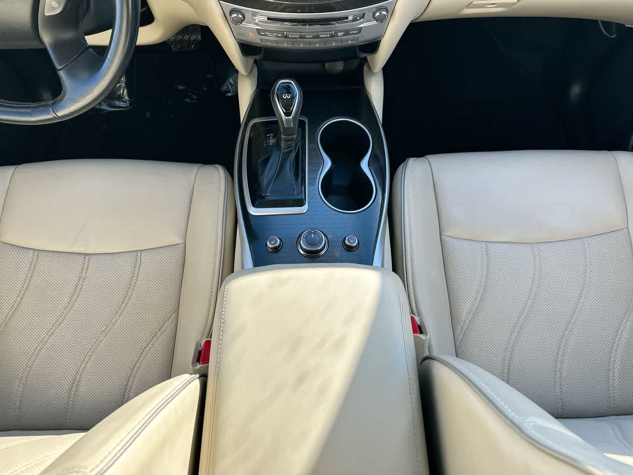 Thumbnail: 2017 INFINITI QX60 - 32