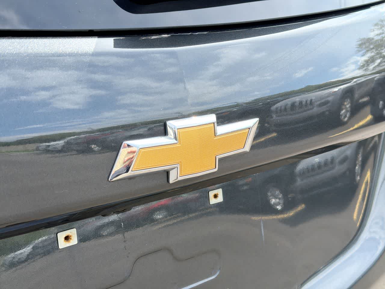 Thumbnail: 2018 Chevrolet Equinox - 16