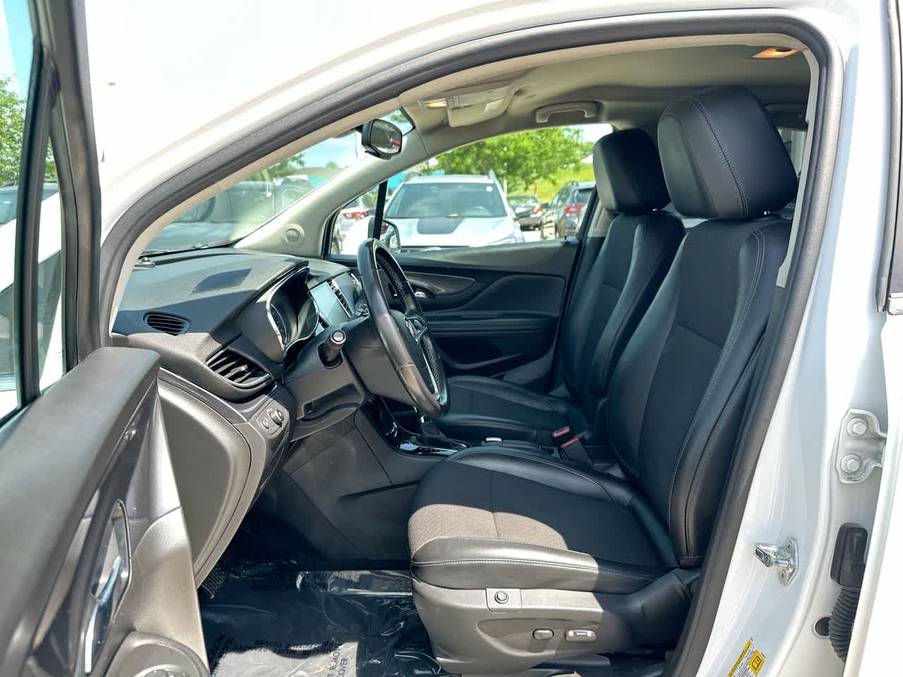 Thumbnail: 2019 Buick Encore - 21