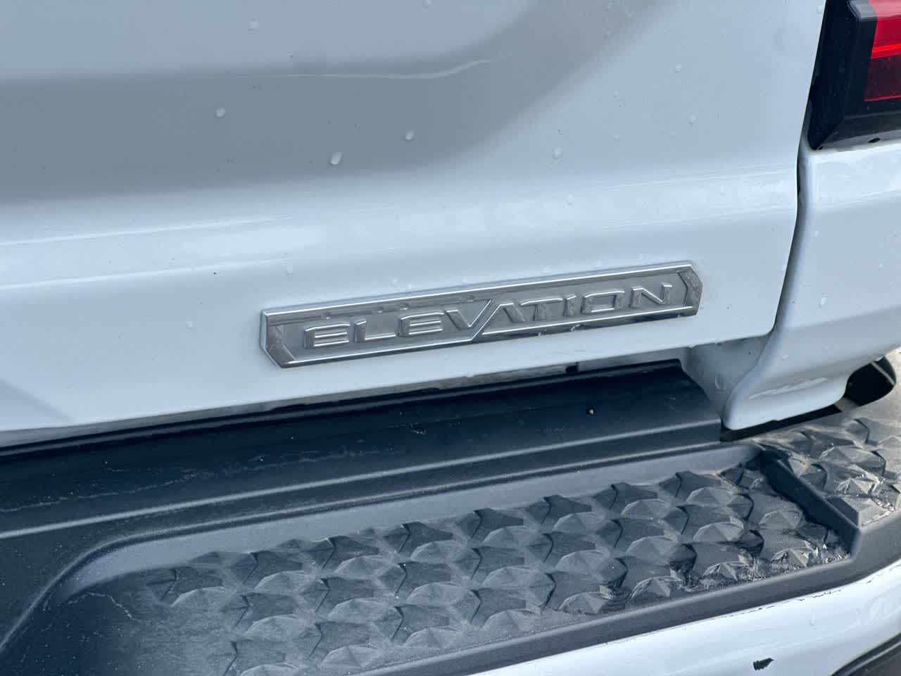 Thumbnail: 2024 GMC Canyon - 18