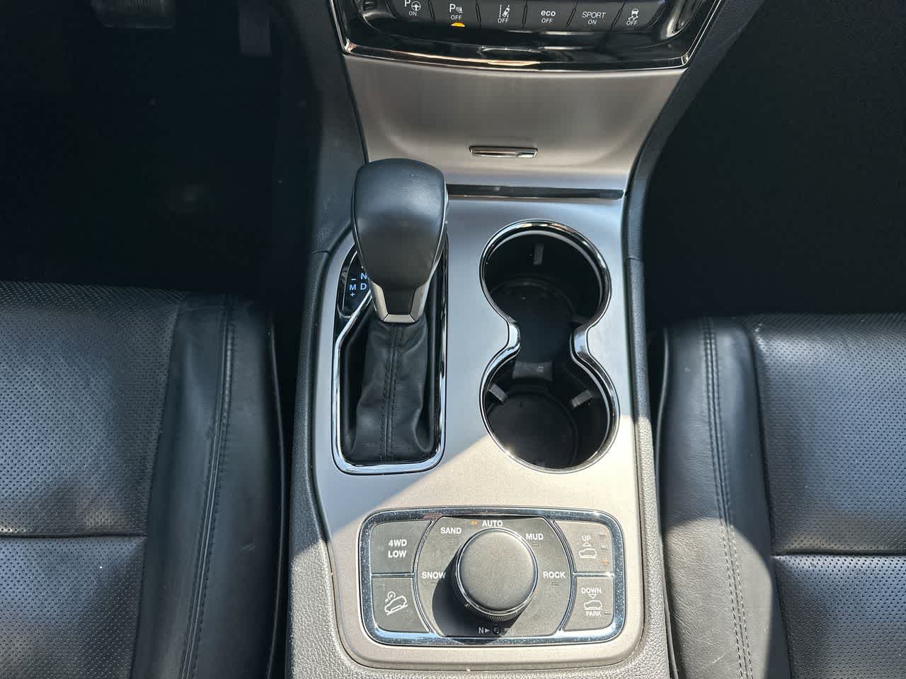 Thumbnail: 2019 Jeep Grand Cherokee - 35