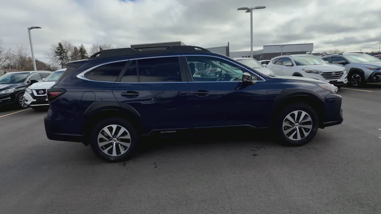 Thumbnail: 2025 Subaru Outback - 9