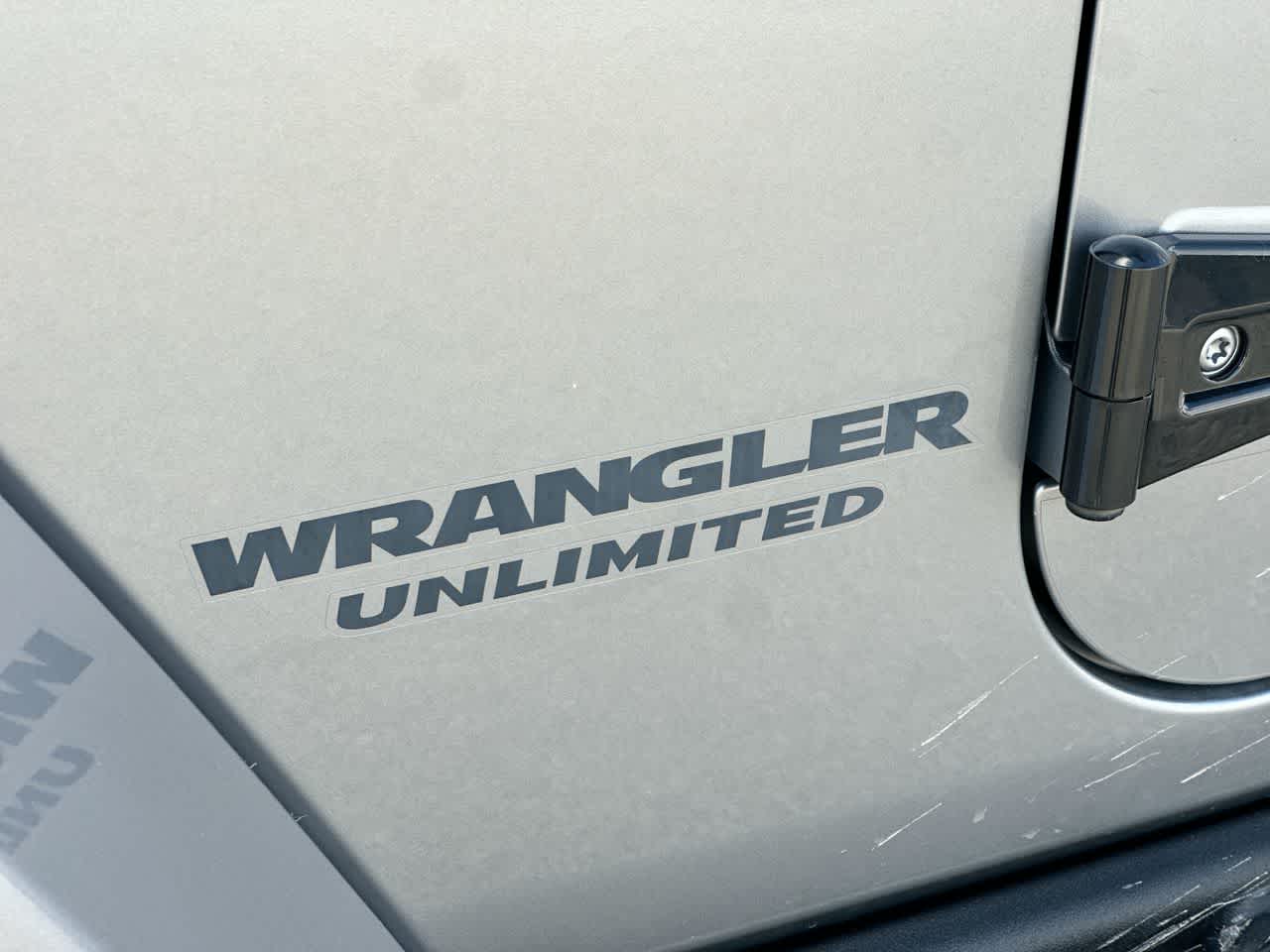 Thumbnail: 2017 Jeep Wrangler - 18