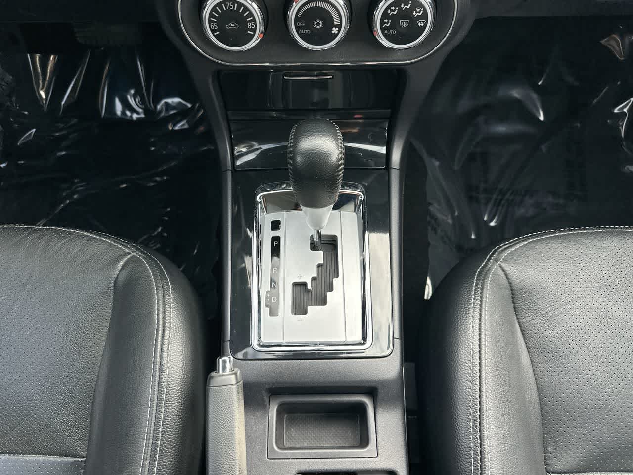 Thumbnail: 2014 Mitsubishi Lancer - 34