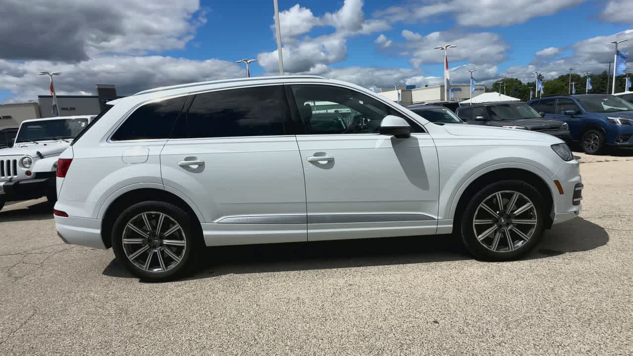 Thumbnail: 2017 Audi Q7 - 9