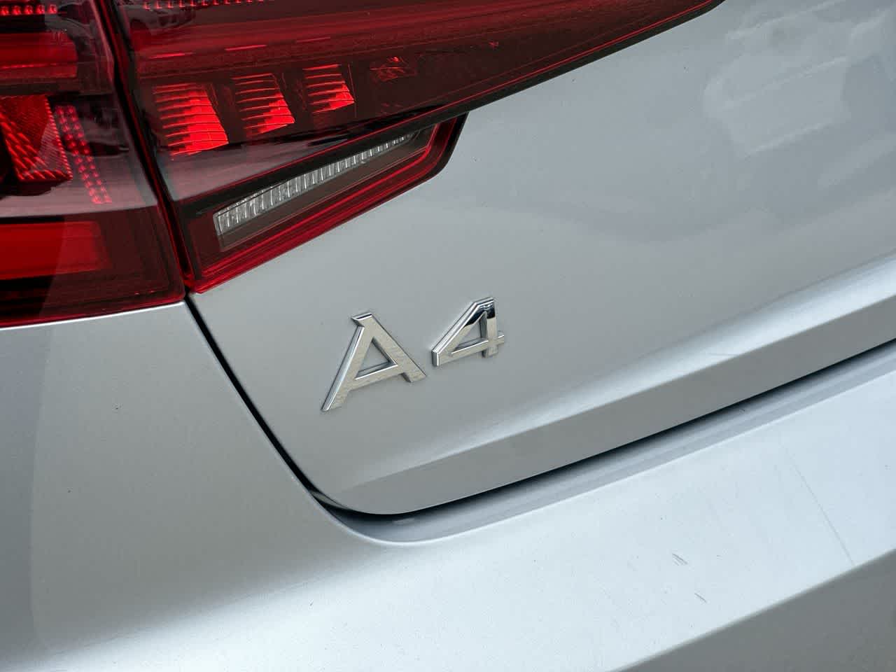 Thumbnail: 2018 Audi A4 - 17