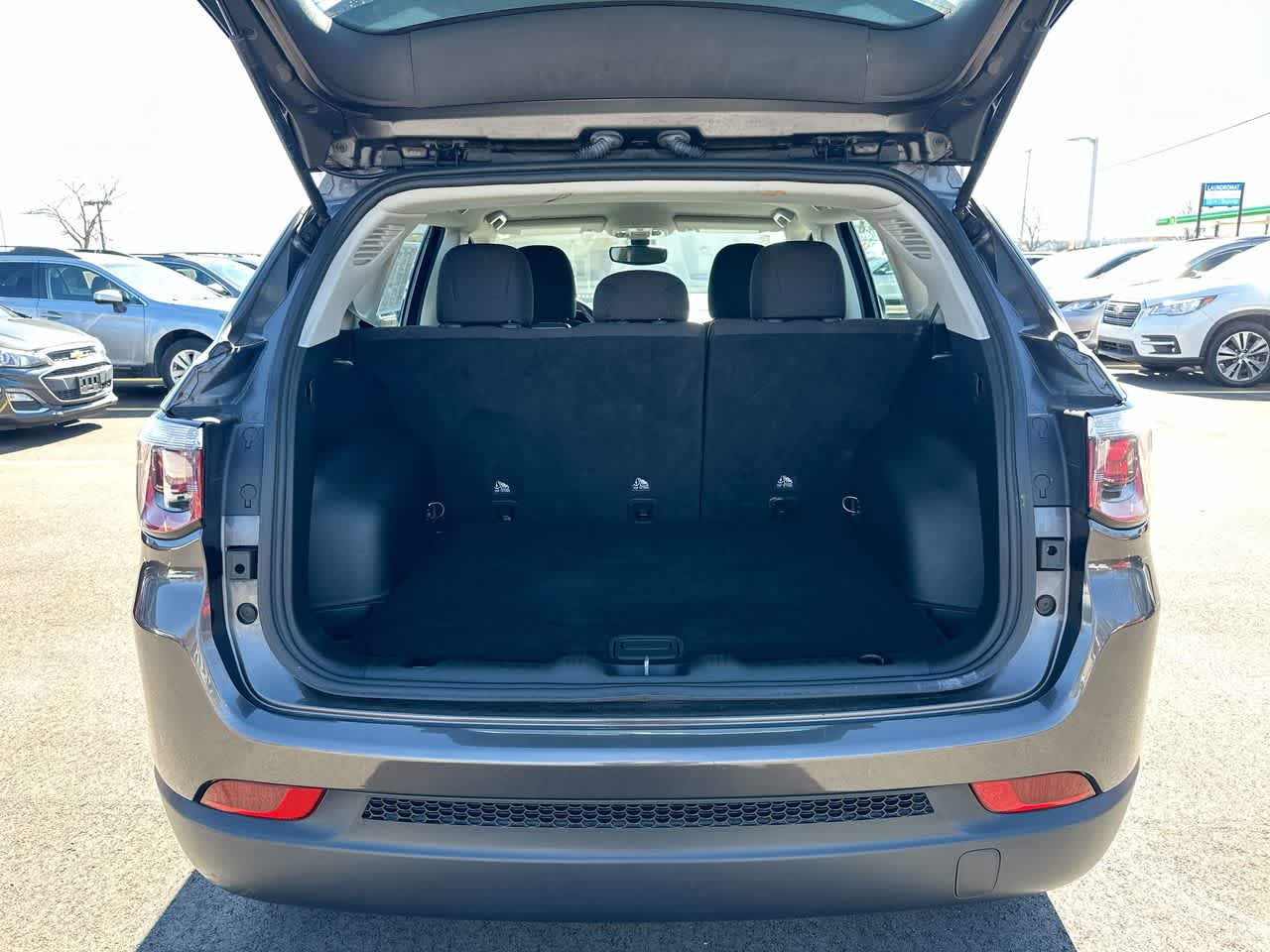 Thumbnail: 2019 Jeep Compass - 35