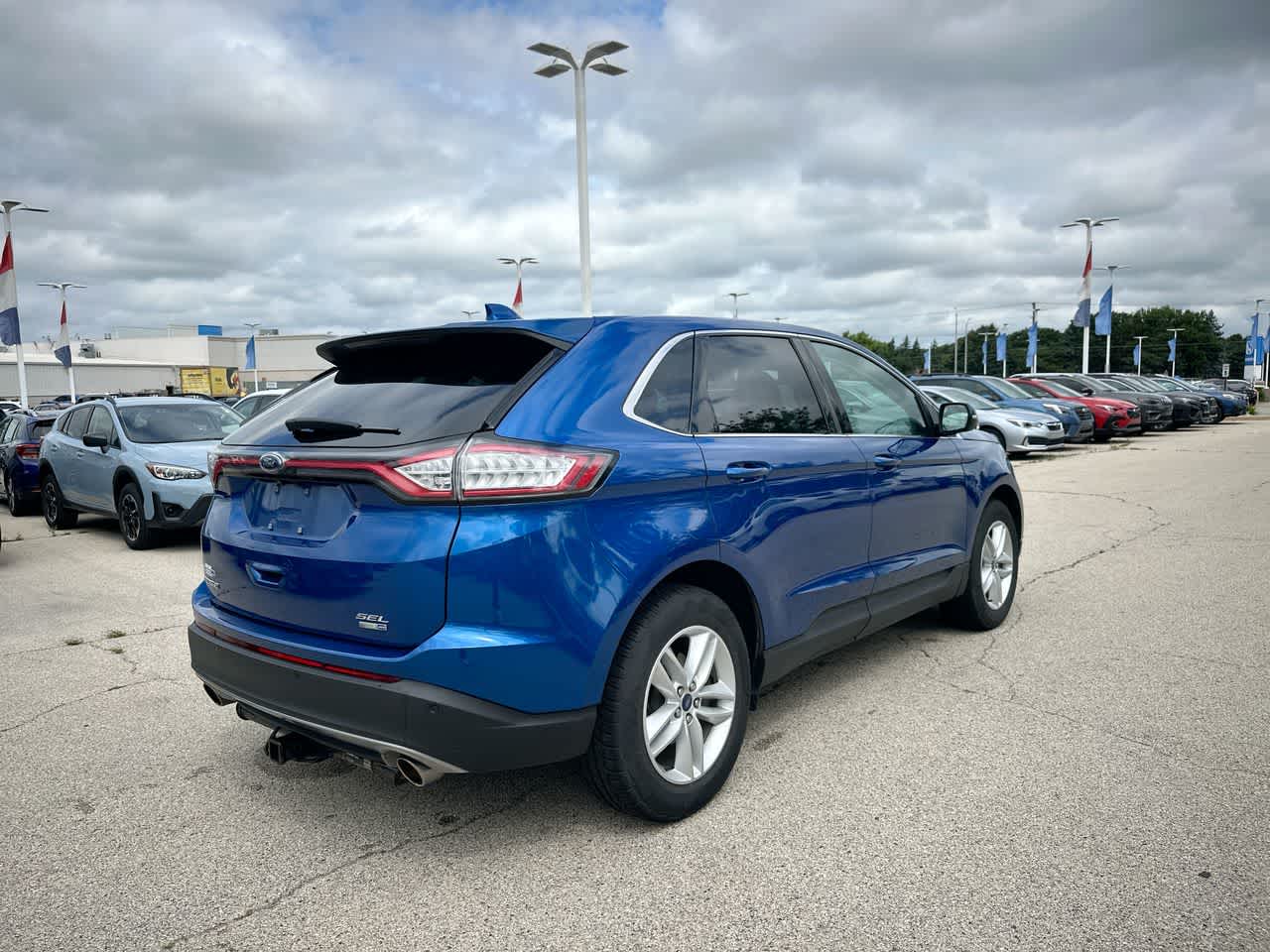 Thumbnail: 2018 Ford Edge - 13