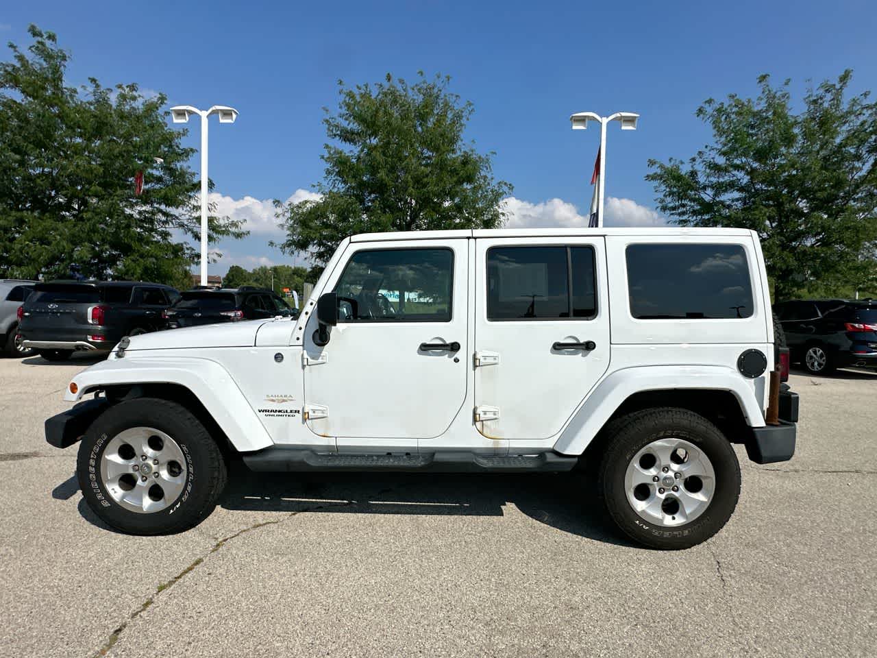 Thumbnail: 2013 Jeep Wrangler - 10