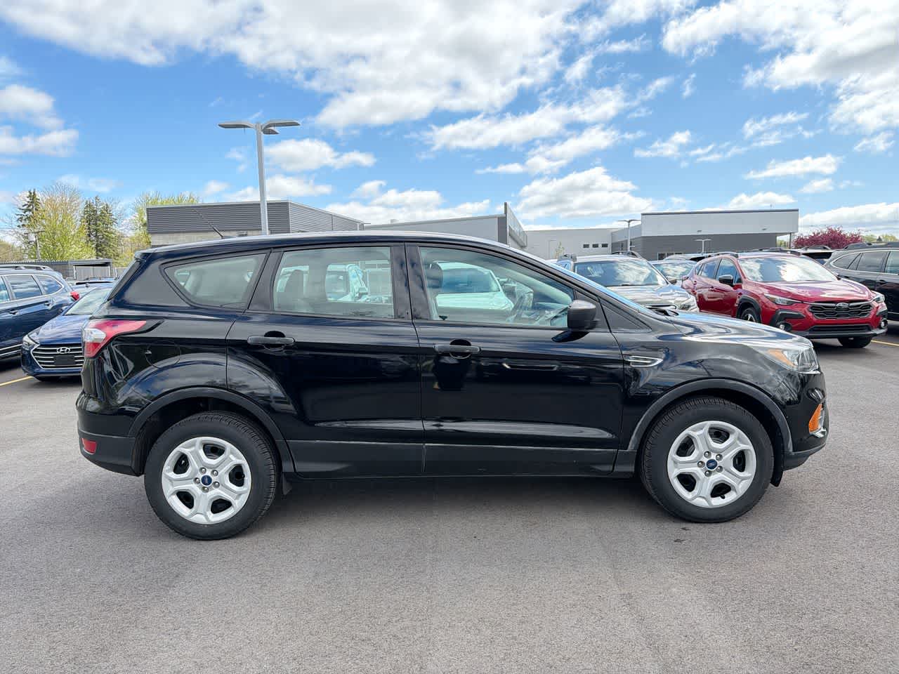 Thumbnail: 2018 Ford Escape - 14