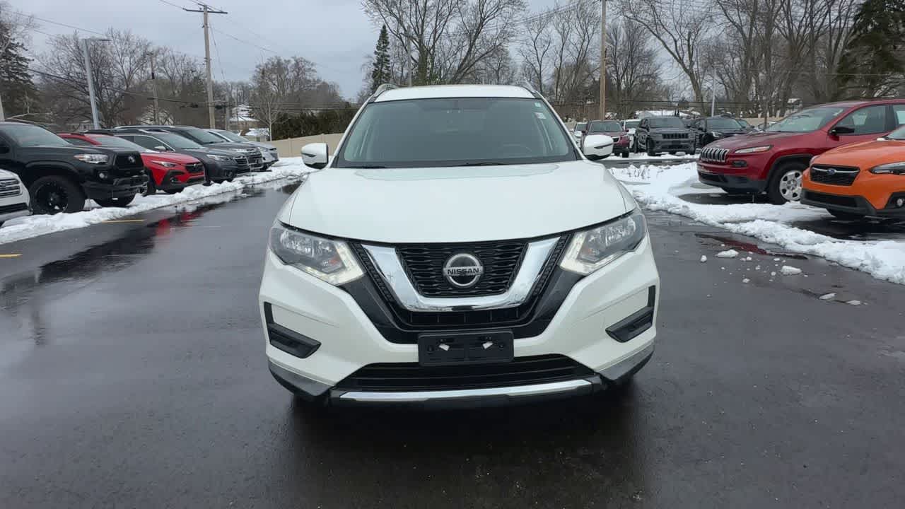Thumbnail: 2018 Nissan Rogue - 3