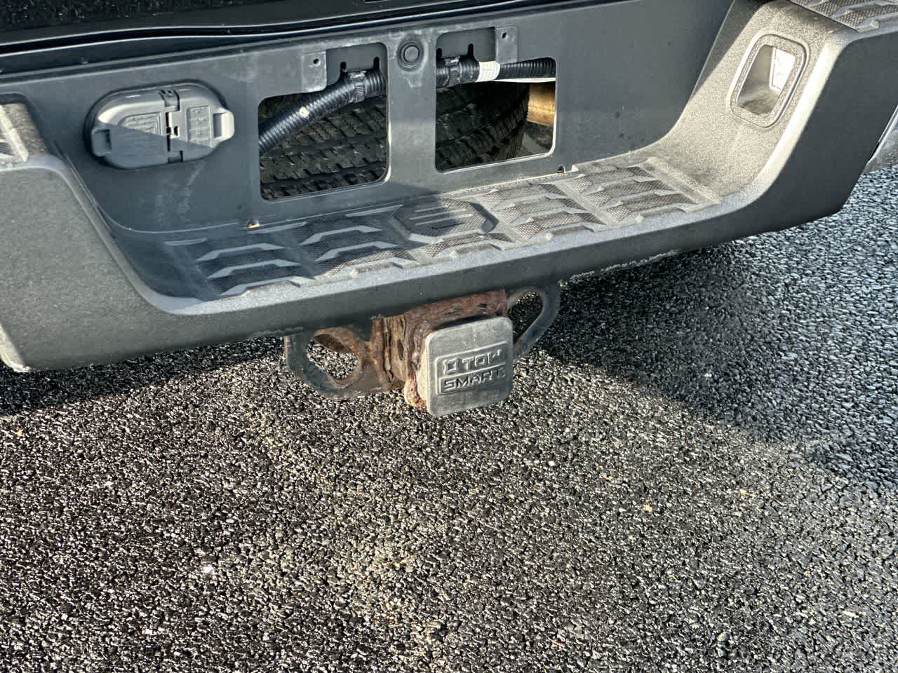 Thumbnail: 2016 Toyota Tacoma - 37