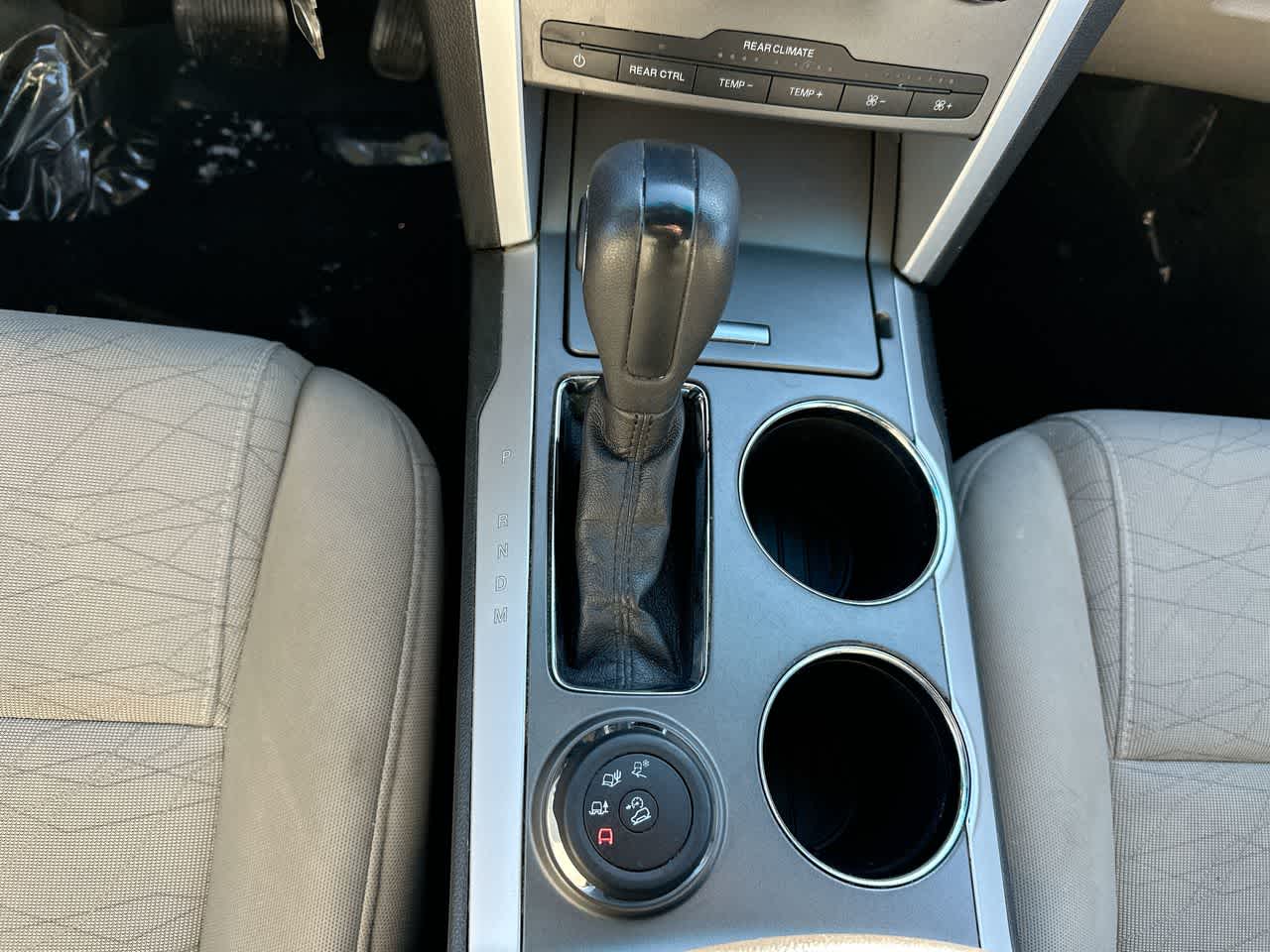 Thumbnail: 2013 Ford Explorer - 33