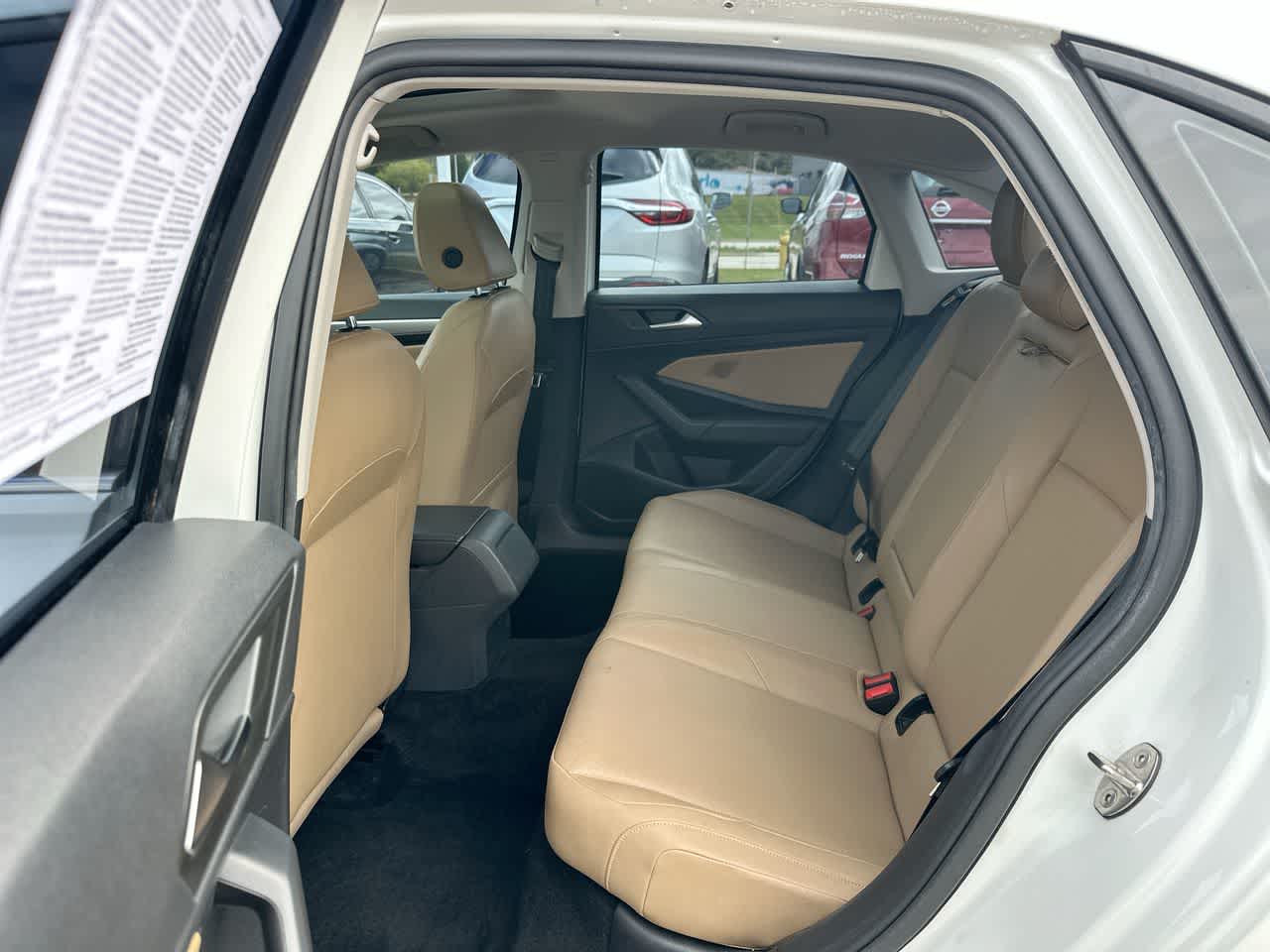 Thumbnail: 2019 Volkswagen Jetta - 25