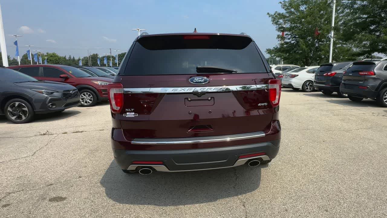 Thumbnail: 2018 Ford Explorer - 7