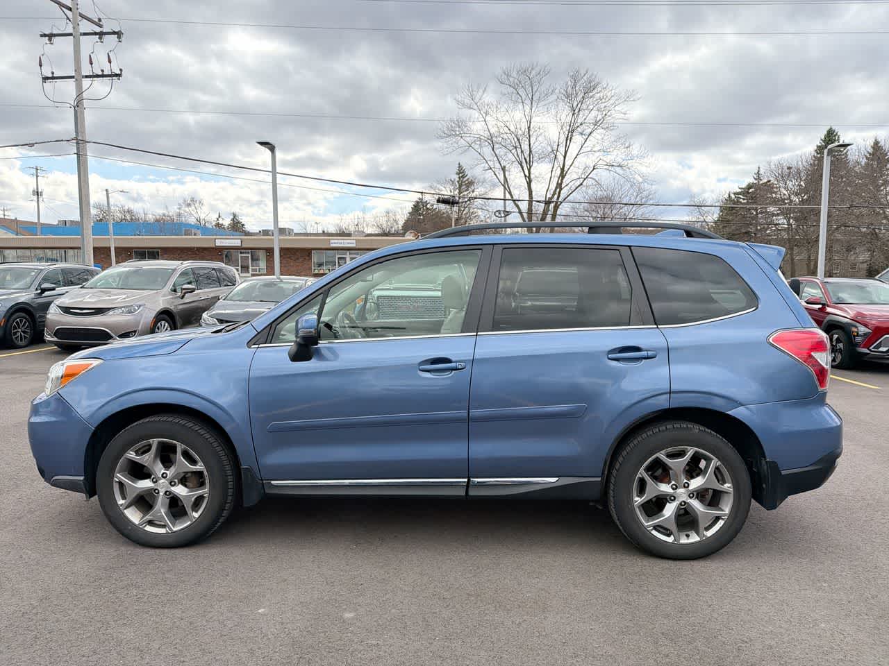 Thumbnail: 2016 Subaru Forester - 10