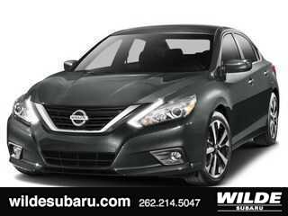 2016 Nissan Altima S -
                  Waukesha, WI