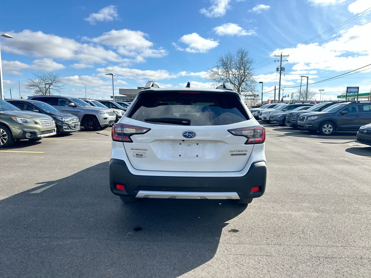 Thumbnail: 2023 Subaru Outback - 12