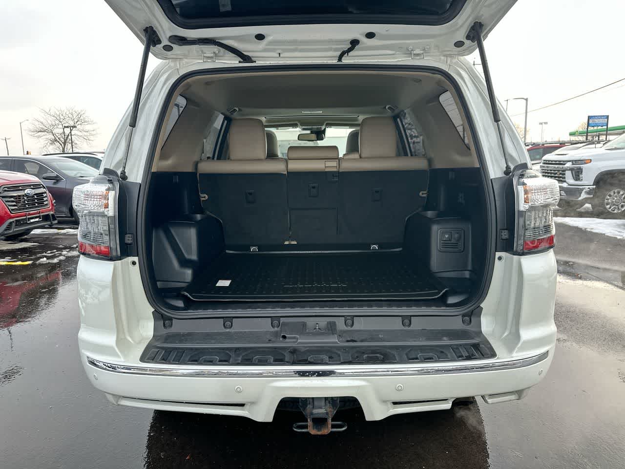 Thumbnail: 2020 Toyota 4Runner - 36