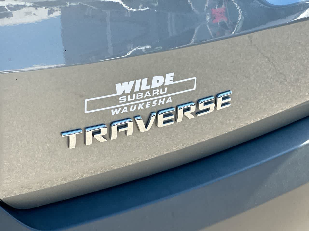 Thumbnail: 2020 Chevrolet Traverse - 17