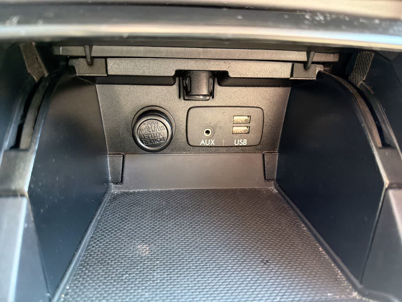 Thumbnail: 2016 Subaru Legacy - 33